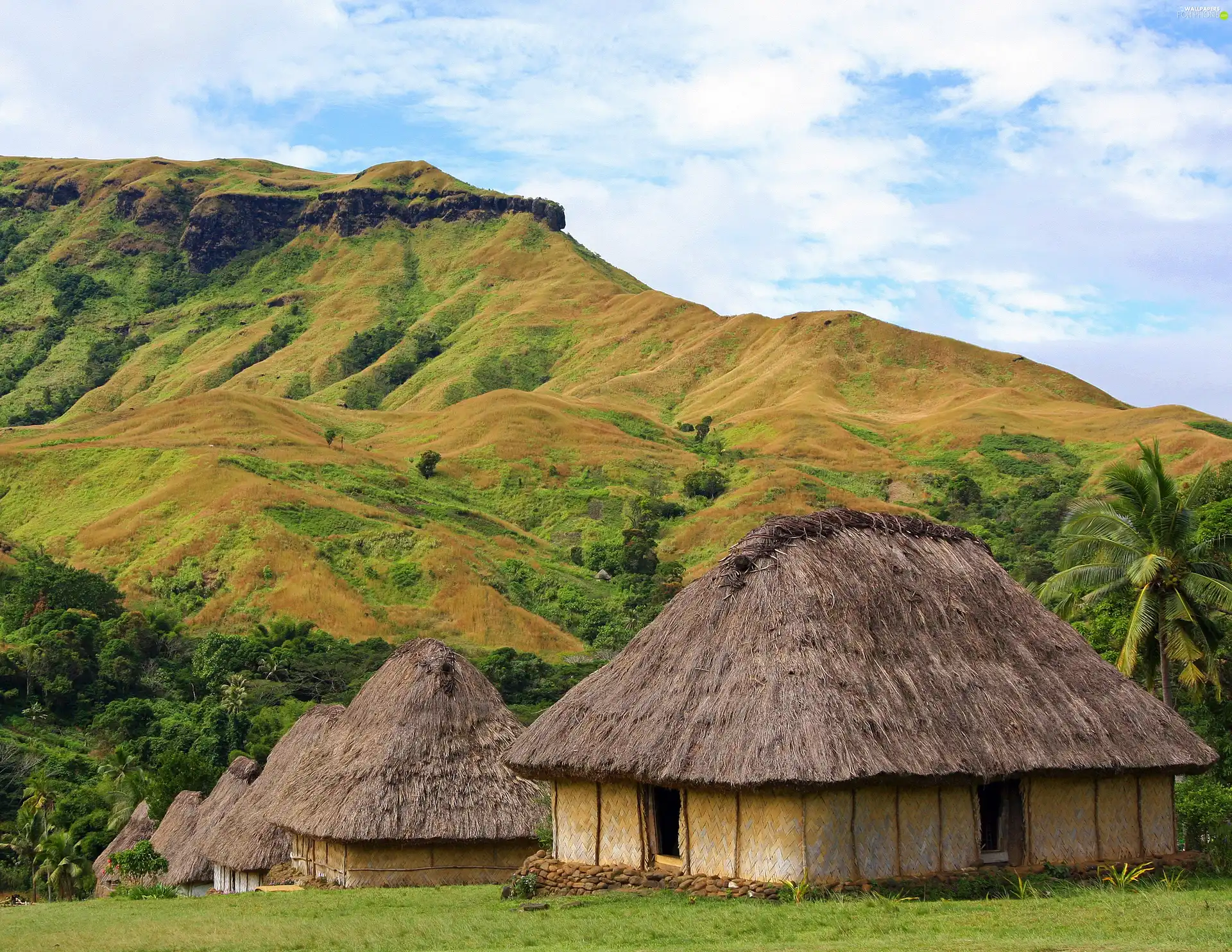 Houses, Mountains