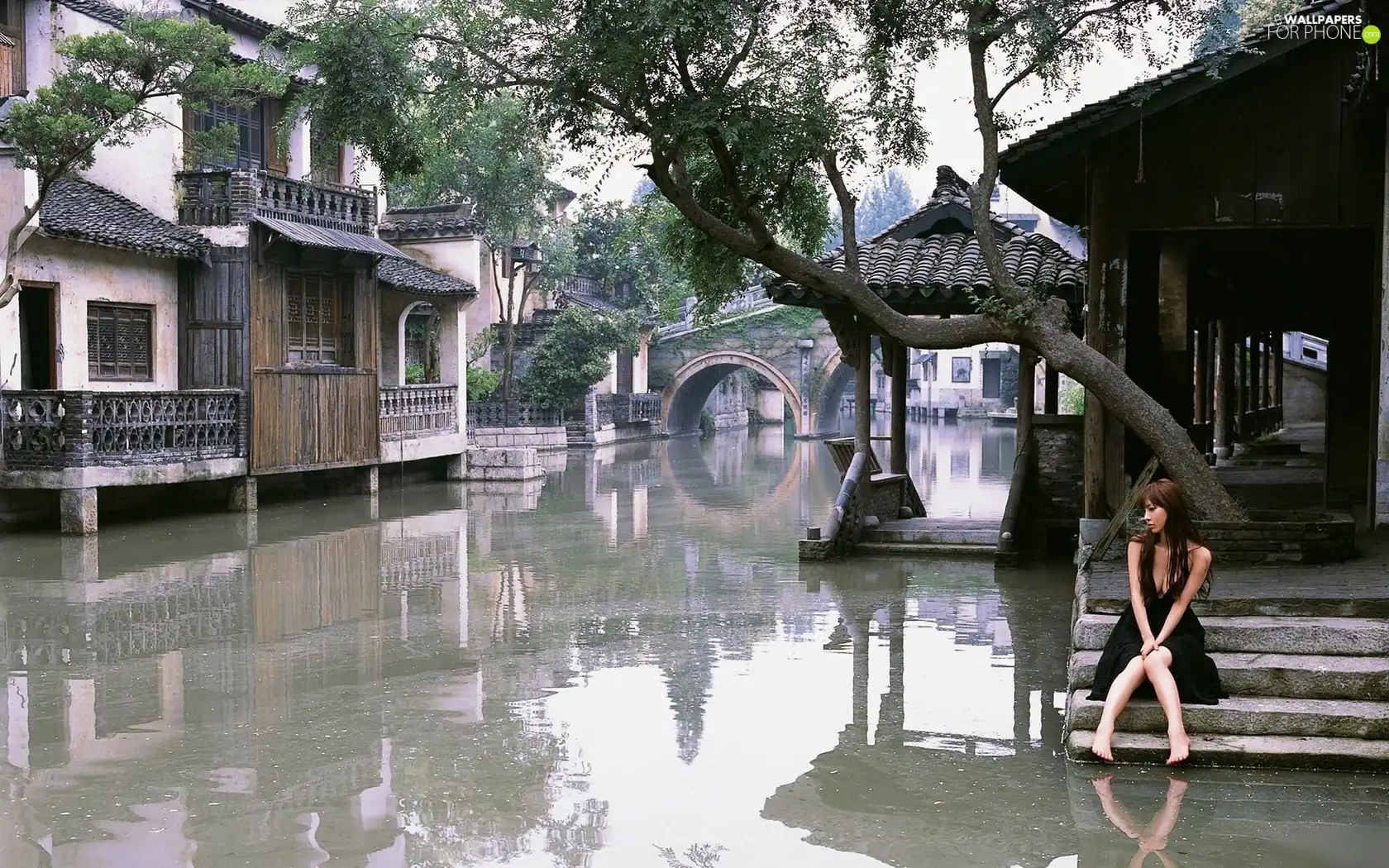 Women, Stairs, an, water, Houses